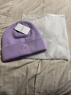 lululemon athletica Lavender Cuffed Beanie
